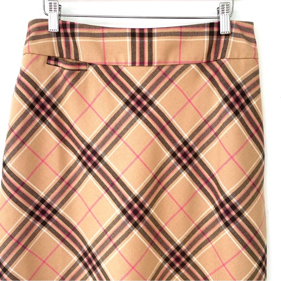 Lands End A-line skirt with wide waistband, wool blend plaid pattern, lined - Picture 4 of 11